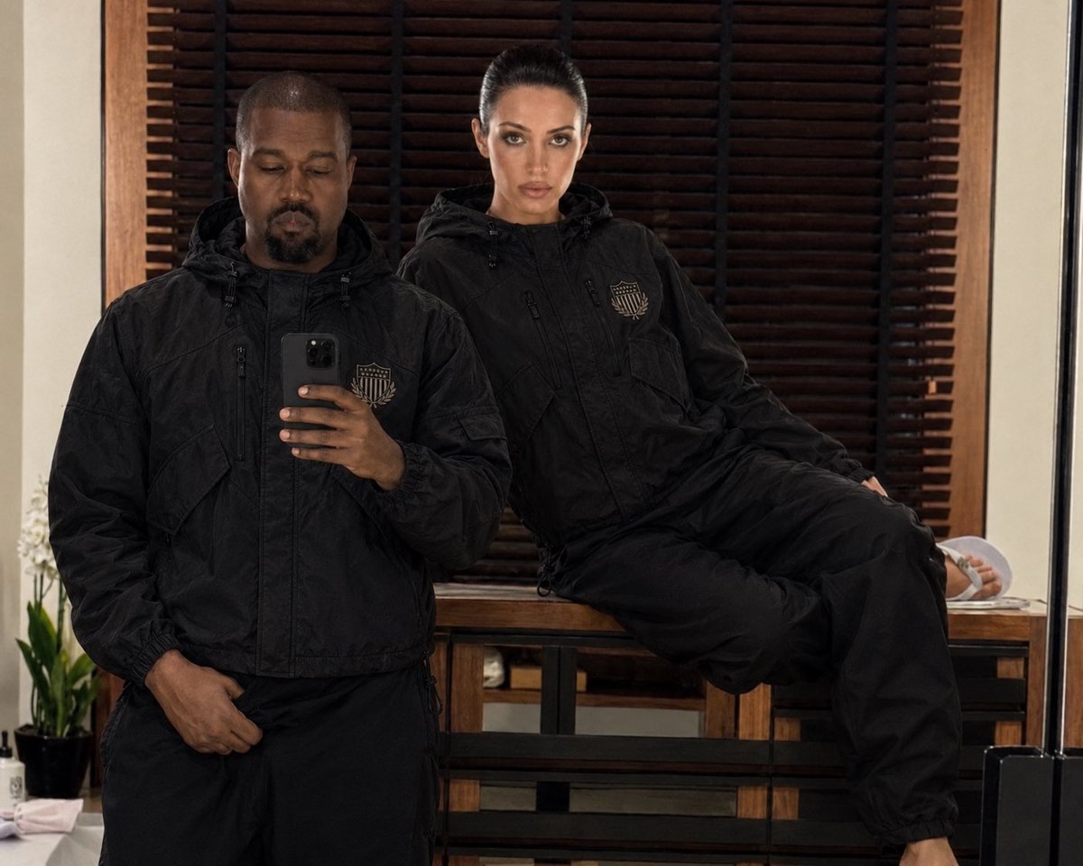 HiFashionGrypr's tweet photo. America First Wind Breaker/Outer Shell in Black https://t.co/i3dIsNVzV5