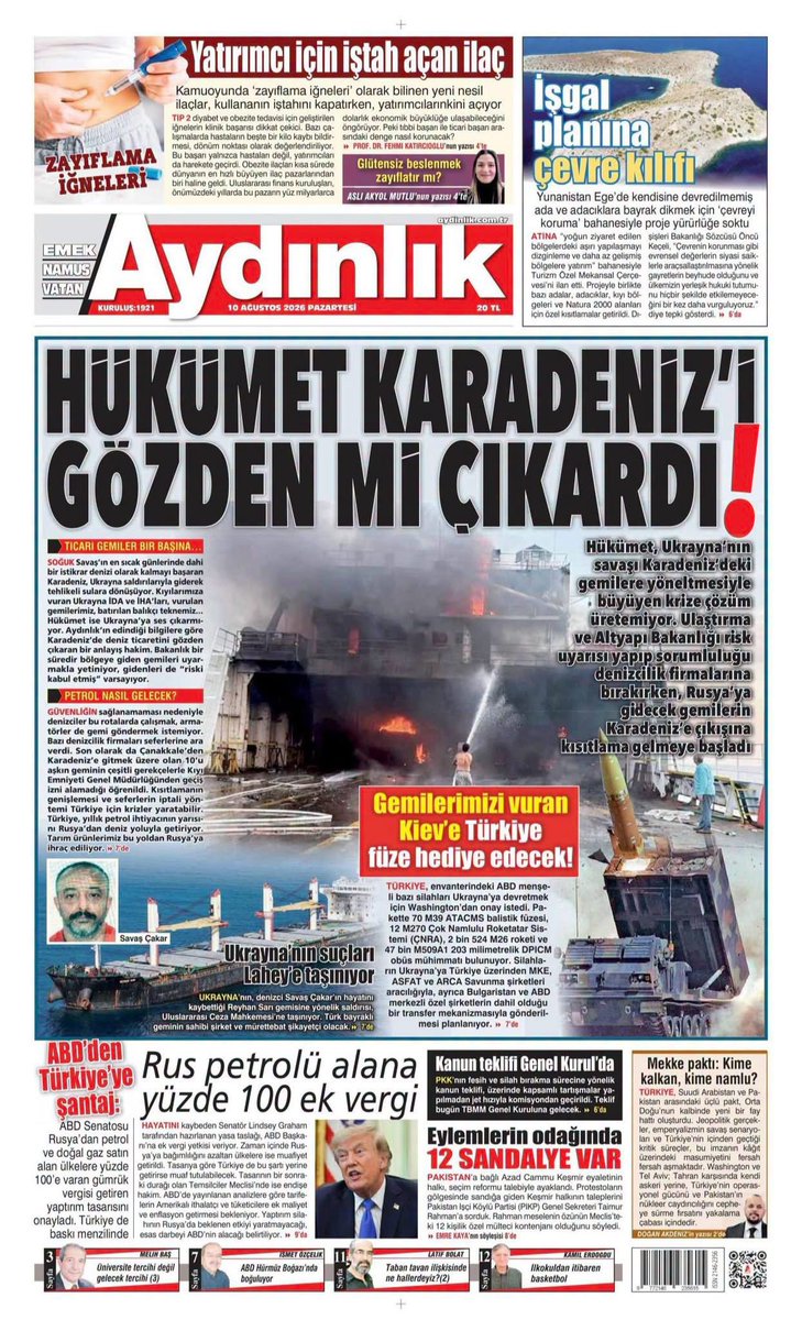 vatanpartisi01's tweet photo. "Ticari Gemiler Bir Başına...   
HÜKÜMET KARADENİZ'İ GÖZDEN Mİ ÇIKARDI!" 

#Aydınlık – 10 Ağustos 2026 
YANDAŞ BASINA MECBUR DEĞİLSİN

Gerçekleri  AYDINLIK Yazar.  
https://t.co/WYLbgUoGPX https://t.co/XIqfUsYNNp