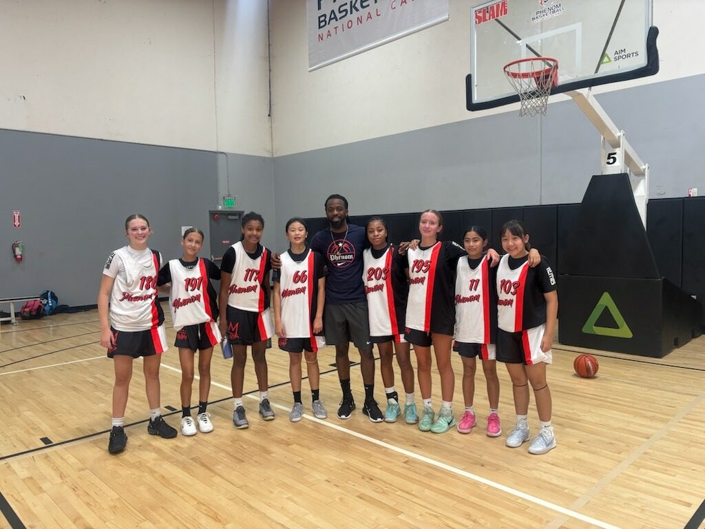 MayBack_iz_Back's tweet photo. @Lay_Bugg13 @Phenom_Girls #2026#Class2031 https://t.co/dkewMs2eRc