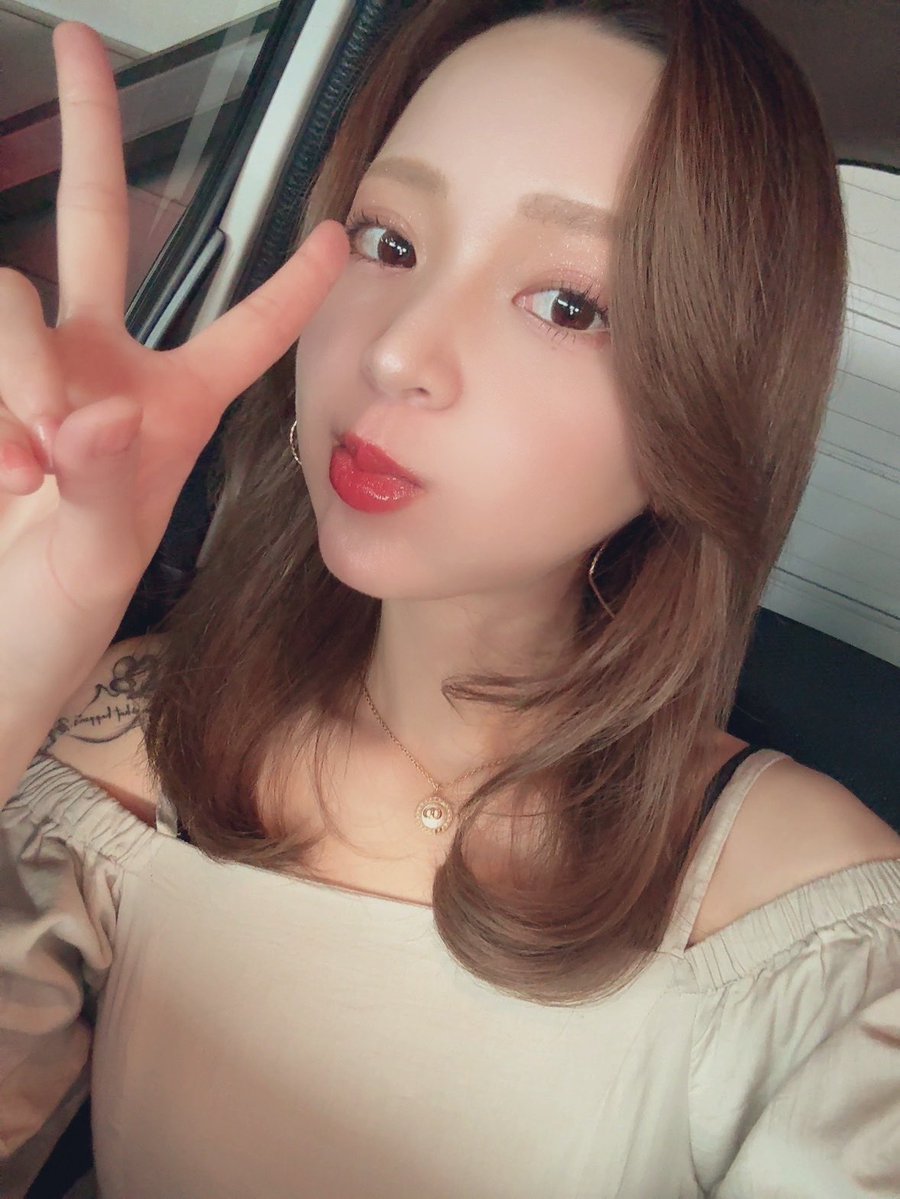 fairrin's tweet photo. 暑いわね〜🥵！ https://t.co/CHOew2MUOj