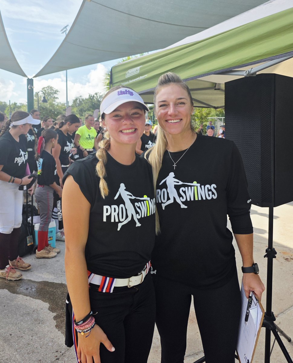 DelaneyClair28's tweet photo. What an incredible weekend! Thank you so much @ProSwings_ for an amazing camp experience! I loved meeting so many talented players, learning from the coaches, and making new memories along the way. So grateful for the opportunity and can’t wait to keep working! https://t.co/fbPAS5heFM