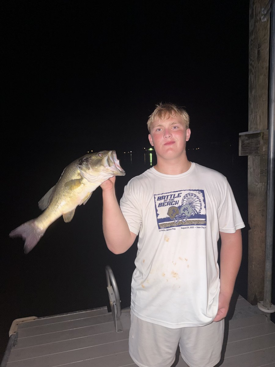 Householde29103's tweet photo. Great week at Smith Mountain Lake, VA with the family before fall camp — tubing, fishing, caught a good one 🎣 Now it’s back to work.
@keith_house75
@AnitaH5811
@hollyhouseh
@LaSalleFball  #SmithMountainLake #HailLaSalle #ClassOf2028 #OL https://t.co/B0aHUa6TSJ