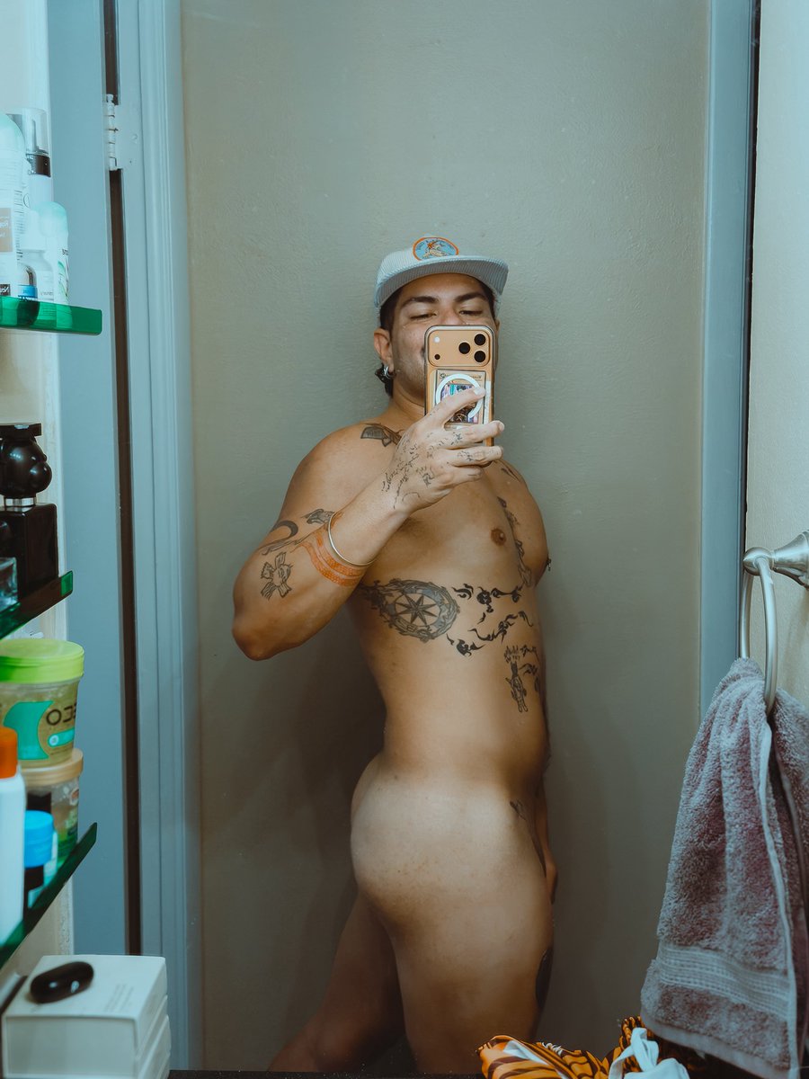 coguy93's tweet photo. First photo in the new mirror. https://t.co/n2yJvQBjoC