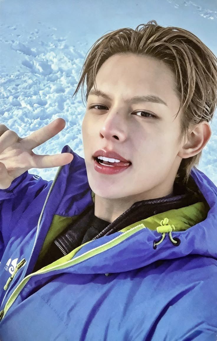 mmmmartintin's tweet photo. 이 포즈 제임스 안사랑할수없다 . . ♡ https://t.co/3biOgkeh6I