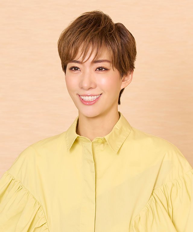 show_chan2's tweet photo. 三井住友カード[公式]より
#永久輝せあ コーナー

・安定感のない人生を楽しむシャンドール
・『EXCITER!!2026』の好きな場面、そして全国ツアーの楽しみ
・とても貴重な経験をさせていただいた「2026 FNS歌謡祭 夏」

今月のベスト３：全国ツアーの必需品

https://t.co/j3Hidi4yt9 https://t.co/yf2OVwYHOO