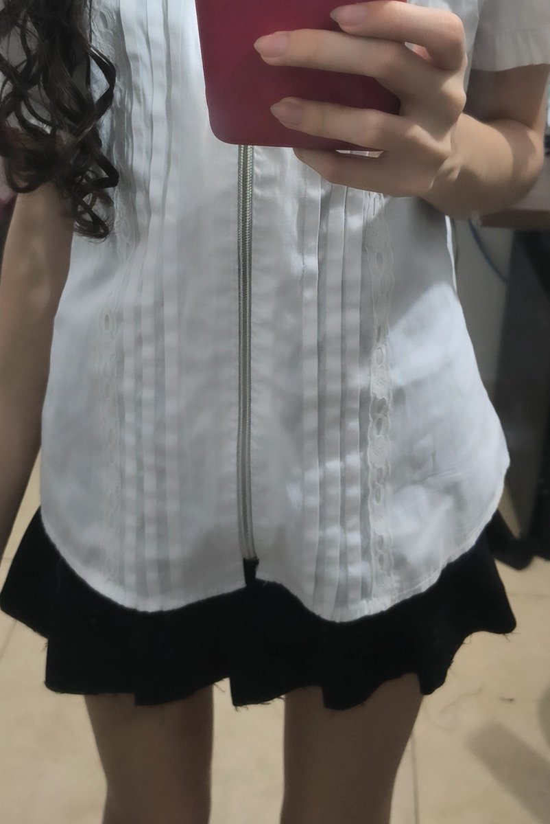 aChocoletdoll's tweet photo. Acabei de fazer uma sainha #costureira #aimer #highelo
Usariam? https://t.co/pbM7ogF8d6