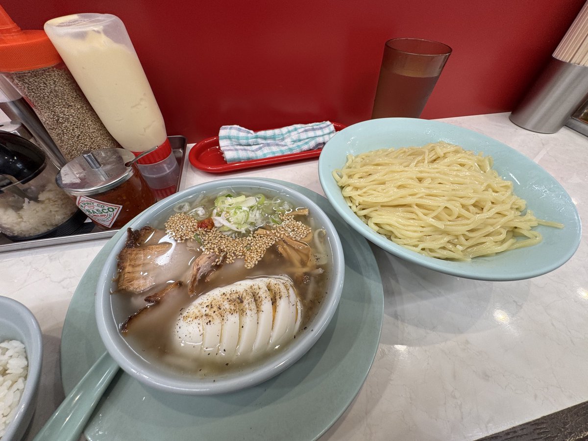 37maruZ_Z's tweet photo. 朝ラー🍜 https://t.co/KvN2wRdwFM