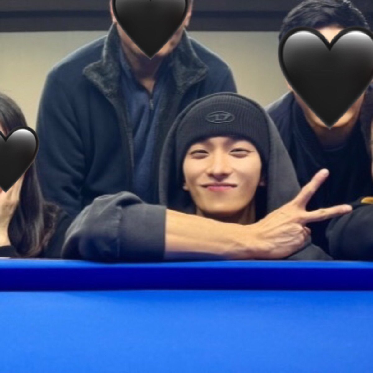 b3sideyooui tweet picture