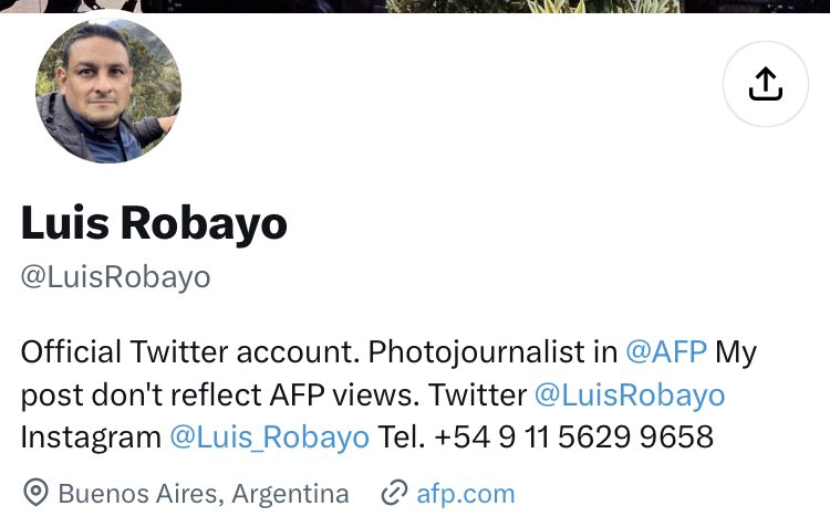 jibianco's tweet photo. @MarianoR_091218 @LANACION Si lo quieren saludar: hasta el wp tienen. https://t.co/a5wu8R3Xcy