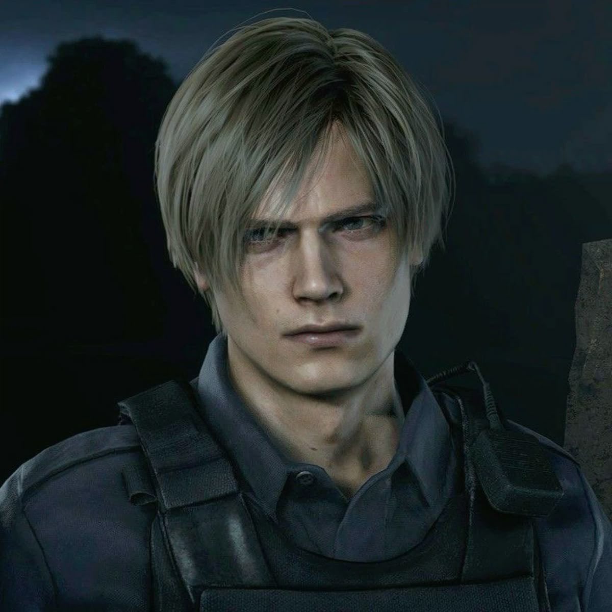 G0MUTCHI's tweet photo. the little mark just on top of leon's lips ouuughhhh... im kissing him https://t.co/qKhSXsSvgT