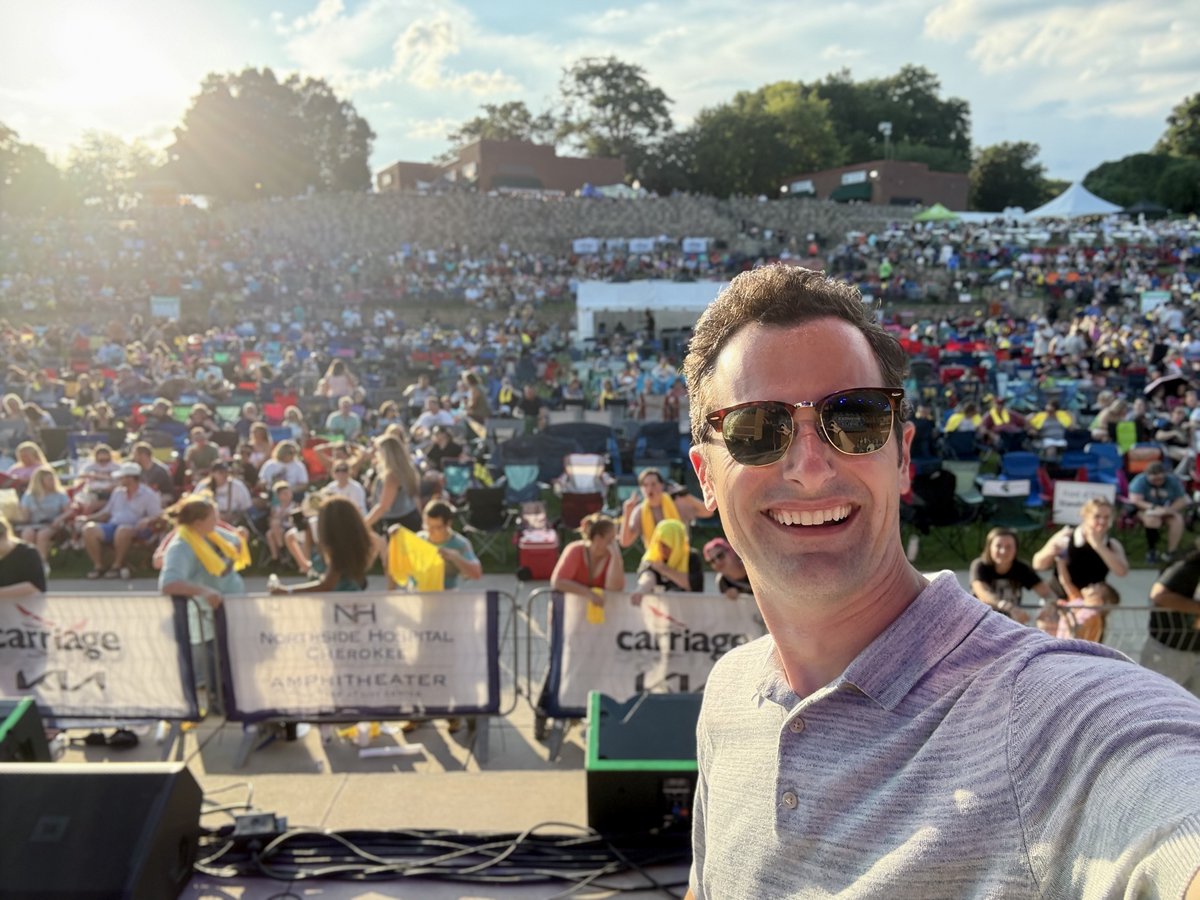 michaelcaldwell's tweet photo. Woodstock, you showed up. Storm clouds and all.
Pop 2000 Tour brought Chris Kirkpatrick of NSYNC, O-Town, and LFO to downtown last night, and the millennial nostalgia was strong. The weather cut us a little short, but what a night! https://t.co/pYNenHL3Ux