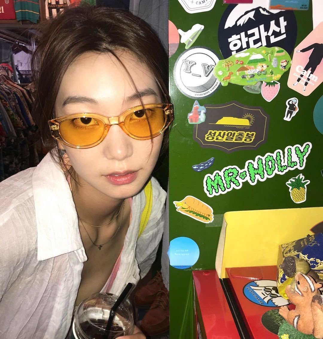 dsanalogart's tweet photo. 자기가 잘생긴 거 너무 잘 알고 있죠?! 솔직히 말해봐요... 이 정도면 국가에서 보호해야 되는 거 아닌가요? 🤦‍♀️🔥
#이호정 https://t.co/OwrAZJsZpq