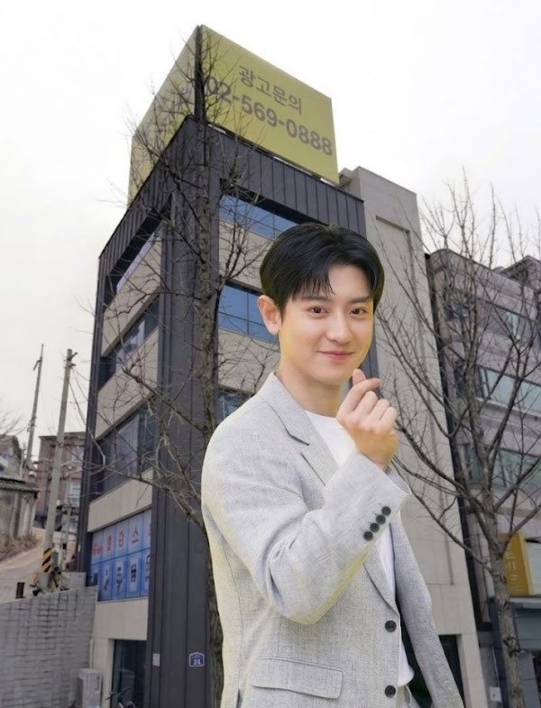 no_loey_no_life's tweet photo. [Real Estate Feature Article]

CHANYEOL’s low rise building — a masterstoke  despite the commercial district’s collapse

It has been revealed that the value of building near Ewha Womans Univ. Station in Mapogu, Seoul, which garnered attention after being purchased by Chanyeol, a member of the popular idol group EXO, has steadily increased despite the stagnant atmosphere of the surrounding commercial district. 

According to the real estate industry on the 8th, Chanyeol purchased a building consisting of one basement floor and five above-ground floors, for 2.27 billion won in August 2019. At the time of purchase, he paid the full 1.7 billion won in cash, excluding a loan of 500 million won. Chanyeol still owns the property seven years after the purchase. 

The building is located on the main road of Sinchon-ro, approximately 170 meters from Exit 5 of Ewha Womans Univ. Station on Subway Line 2. With a land area of 128㎡ (approx. 38.7 pyeong) and a total floor area of 299㎡ (approx. 90.4 pyeong), the price per pyeong (per 3.3㎡) based on land area at the time of purchase was approximately 58.6 million won, and the price per pyeong based on total floor area was approximately 25.1 million won. This building was previously traded for 1.59 billion won in 2013. This means Chanyeol acquired it at a price approximately 680 million won higher than it was six years ago.

Recently, concerns about a commercial slump have persisted in the Ewha Womans University and Sinchon areas, as vacancy rates have increased due to the downturn in the fashion and beauty sectors and changes in foot traffic around the university district. However, the building purchased by Chanyeol is maintaining a steady upward trend in market value despite these adverse conditions. Considering the current market value of land along the nearby main road of Sinchon-ro, the value of the building is estimated to exceed at least 3 billion won. This figure suggests that a capital gain of around 1 billion won can be expected in just seven years compared to the purchase price in 2019.

The primary reasons are undoubtedly the location and lease structure. Rather than being a retail space tucked away in an alley, the building is situated in a prime location right next to a subway station on the main Sinchon-ro street. Furthermore, instead of volatile general restaurants or clothing stores, the entire building is primarily occupied by offices. New apartment complexes such as Mapo The Classy and Mapo Prestige Zai have also been built nearby. 

In particular, Chanyeol’s purchase of this building draws attention as a stable investment strategy that minimized borrowing and heavily invested equity, rather than utilizing excessive leverage. At the time, the loan amounted to 500 million won, representing only about 22% of the purchase price. A real estate industry insider commented, "The key to a successful investment was eliminating the burden of financial costs by lowering the loan ratio to 20% and increasing the cash investment, instead of taking out an excessive loan, while selecting a main-road office location that remains stable even amidst changes in the commercial district."

https://t.co/ADjkzmqZlh

#CHANYEOL #찬열