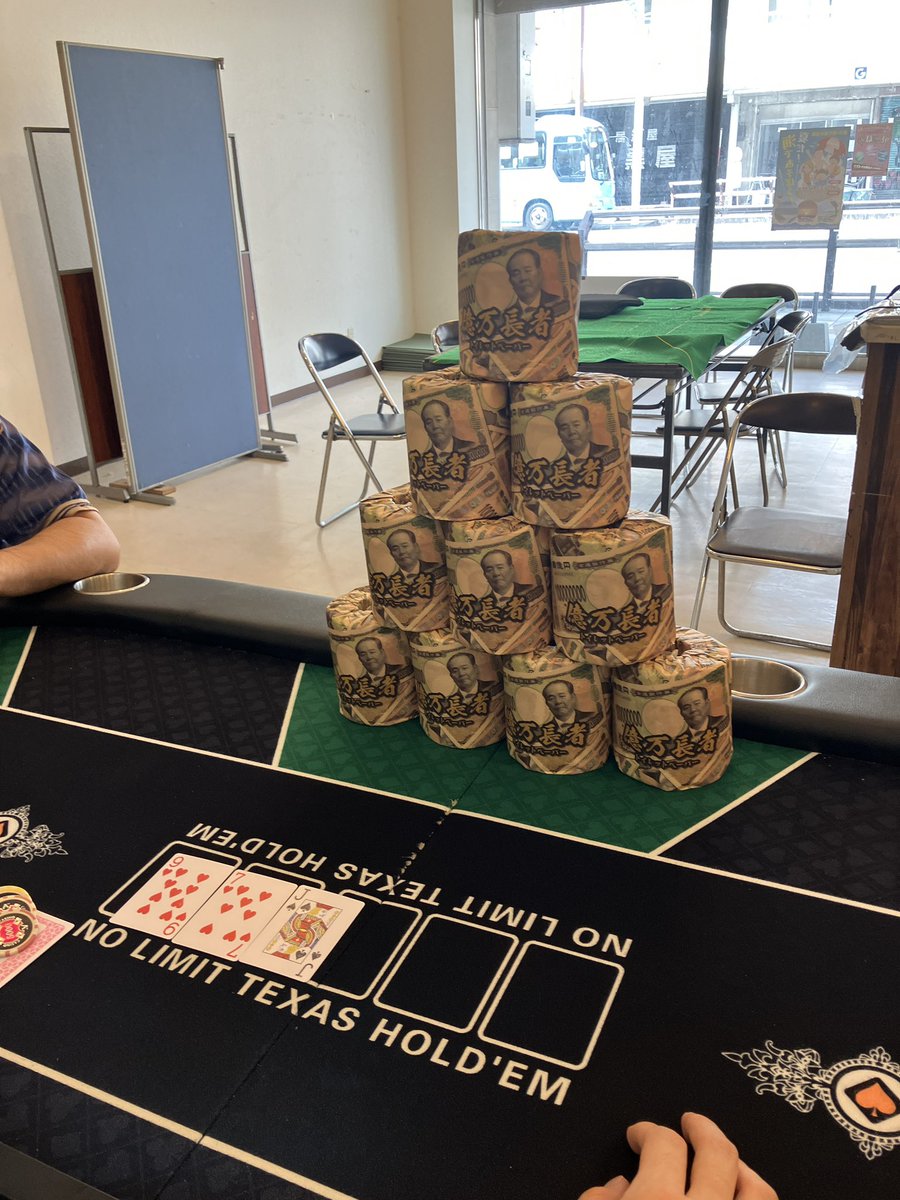 THECONANSPOKER's tweet photo. さあWSOPメインと同じストラクチャーのトーナメント、3日目！！！
ついにヘッズアップが始まりましたー！！！
#TCPR https://t.co/RfzZCyp4dW
