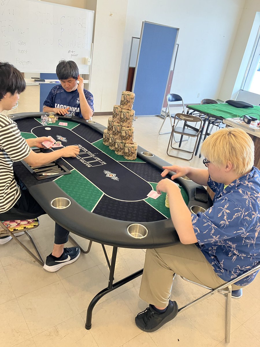 THECONANSPOKER's tweet photo. さあWSOPメインと同じストラクチャーのトーナメント、3日目！！！
ついにヘッズアップが始まりましたー！！！
#TCPR https://t.co/RfzZCyp4dW