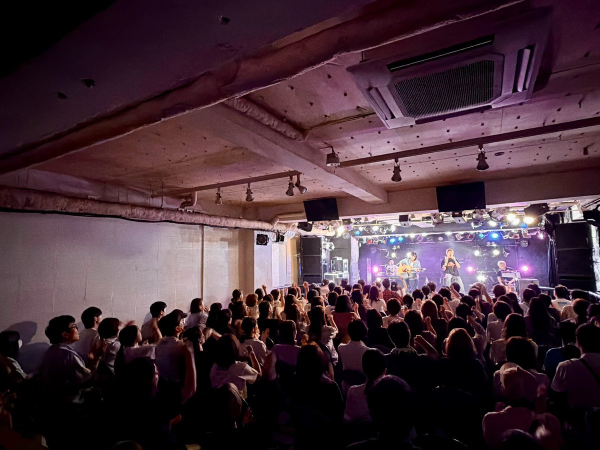 SOxDY_official's tweet photo. SO×DY Acoustic Live Tour -Sing me away- vol.2 大阪公演終了しました‼︎

灼熱🔥の大阪へ、全国からお越しいただきました皆様、ご来場ありがとうございました！

アコースティックライブツアー3箇所目である次回は9月23日(水祝)兵庫県 / 神戸煉瓦倉庫K-wave公演。

皆様のご来場をお待ちしております✨

#SOxDY

(9月後半は、今よりも少しでも過ごしやすくなっていて欲しいですね…！)