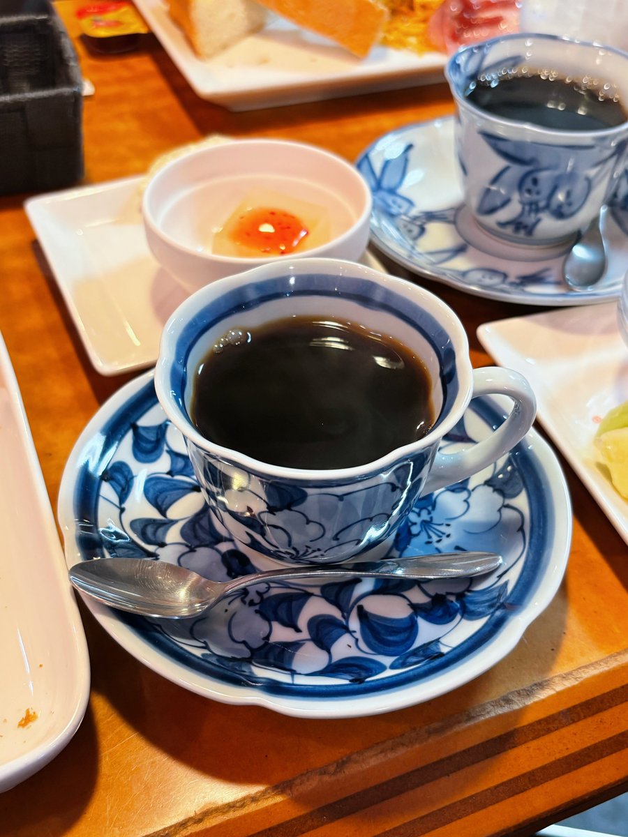 5annyellow's tweet photo. 珈琲倶楽部という渋い喫茶店で新潟モーニング☕️

今日は弥彦山行ってご飯屋探しながら長野方面ドライブ⛰️ https://t.co/mz9fLOGj3N