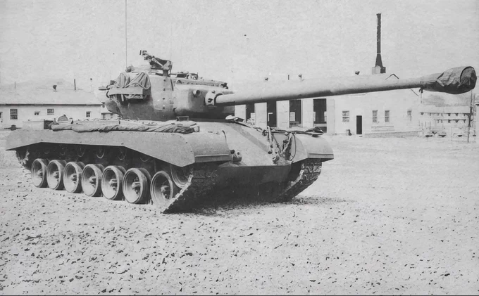 Tank_Archives's tweet photo. #OTD in 1945 the Americans decided to experiment with their prospective heavy tanks. Two of the four T32 prototypes would be built with rolled hull armour instead of cast. These tanks would be called Heavy Tank T32E1. #tanks #history #WW2 #WWII https://t.co/VHaaU0QysF