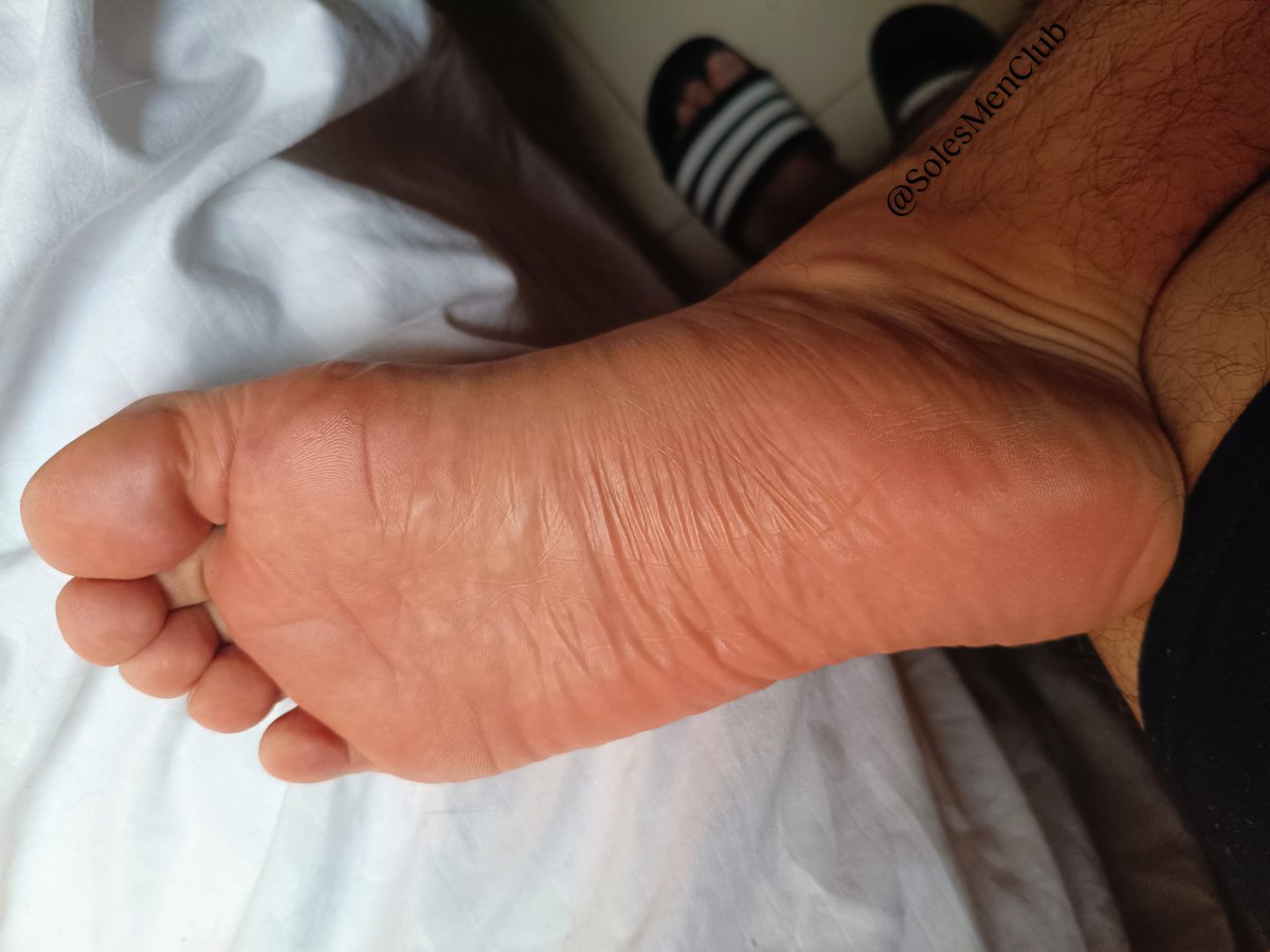 SolesMenClub's tweet photo. Any plans for my soles? 

#menfeet #barefeet #feetphotography #guyfeet #malefeet #brofeet #jockfeet https://t.co/60yWjKtlSl