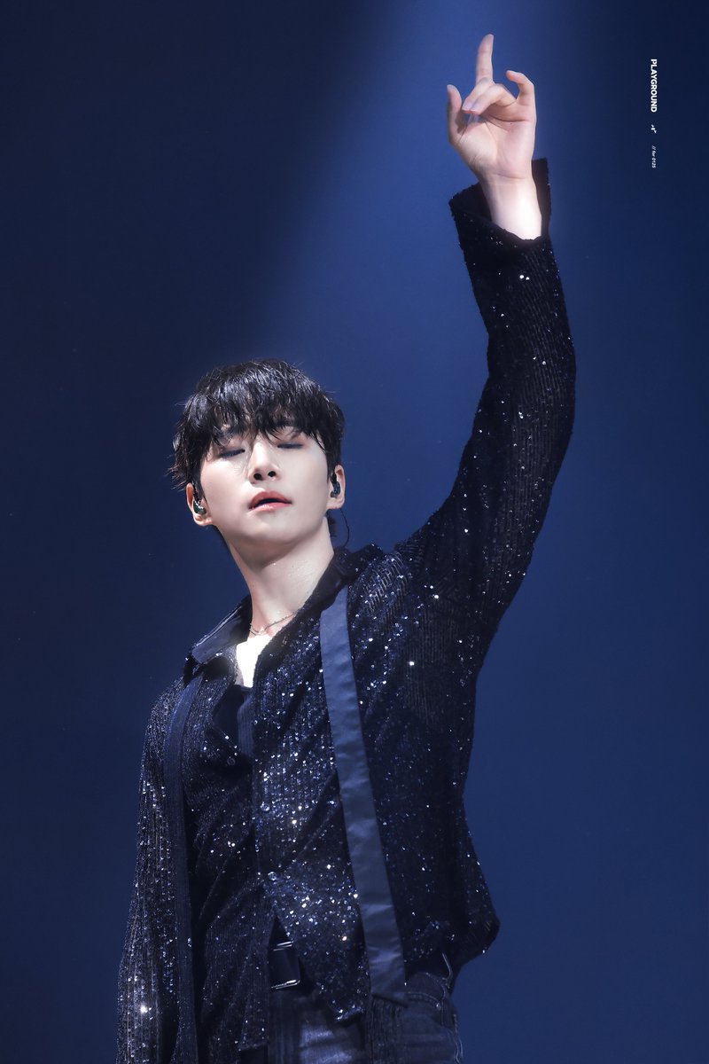 playground_nat's tweet photo. [HD] 260809 2PM Concert
“THE RETURN” in INCHEON 🤲🏻

#준호 #이준호 https://t.co/Us6NWtjsUe