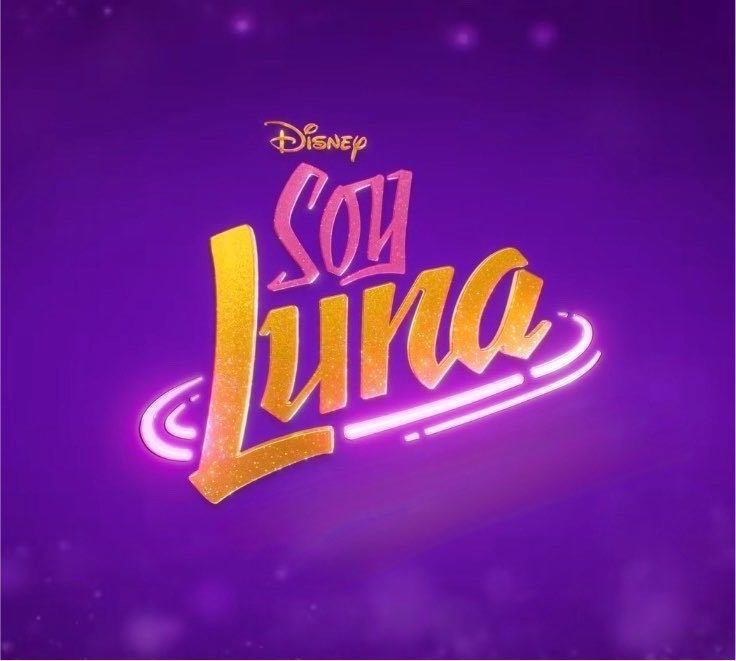 SOYLUNAOFlClAL's tweet photo. ¿UNA PELÍCULA? ✨ 

Recientes rumores apuntan que el proyecto de #SoyLuna aún no termina. Pues se tienen planes de hacer una película. 🎥 

¿Cómo será posible? 

De las peticiones de los fans. 

¿Podrán darnos el final LUTTEO que el fandom se merece? 🌙

#SoyLunaLaPelícula https://t.co/m3yTVAy5jI