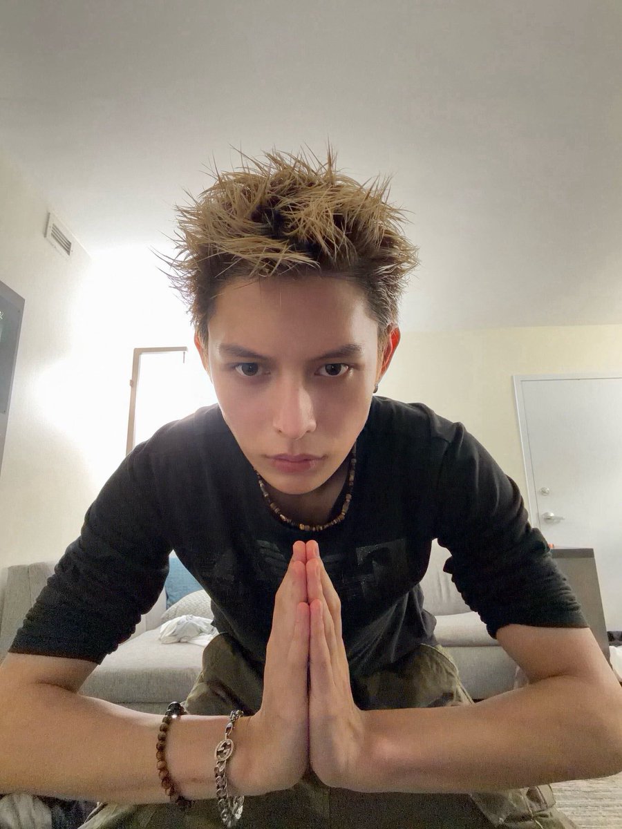 jameschaomein's tweet photo. hellor stantwt!!

hai! I'm heon, and im looking for moots!! C:

⋆˚࿔ '08
— anyprns | filo ᯓ★
• mostly cortis &amp; xlov 
• very new to #kpoptwt / #stantwt
• filo &amp; non-filo moots r very much welcome!

plz be moots w me!! https://t.co/jptw0NEJXU