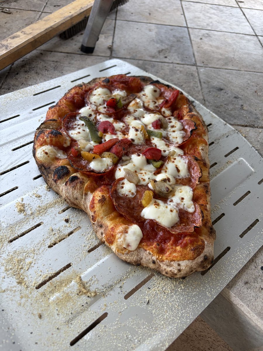 JohnLDoddEsq's tweet photo. Trying the Ooni again.  Need practice! https://t.co/YnwyhcRBUj
