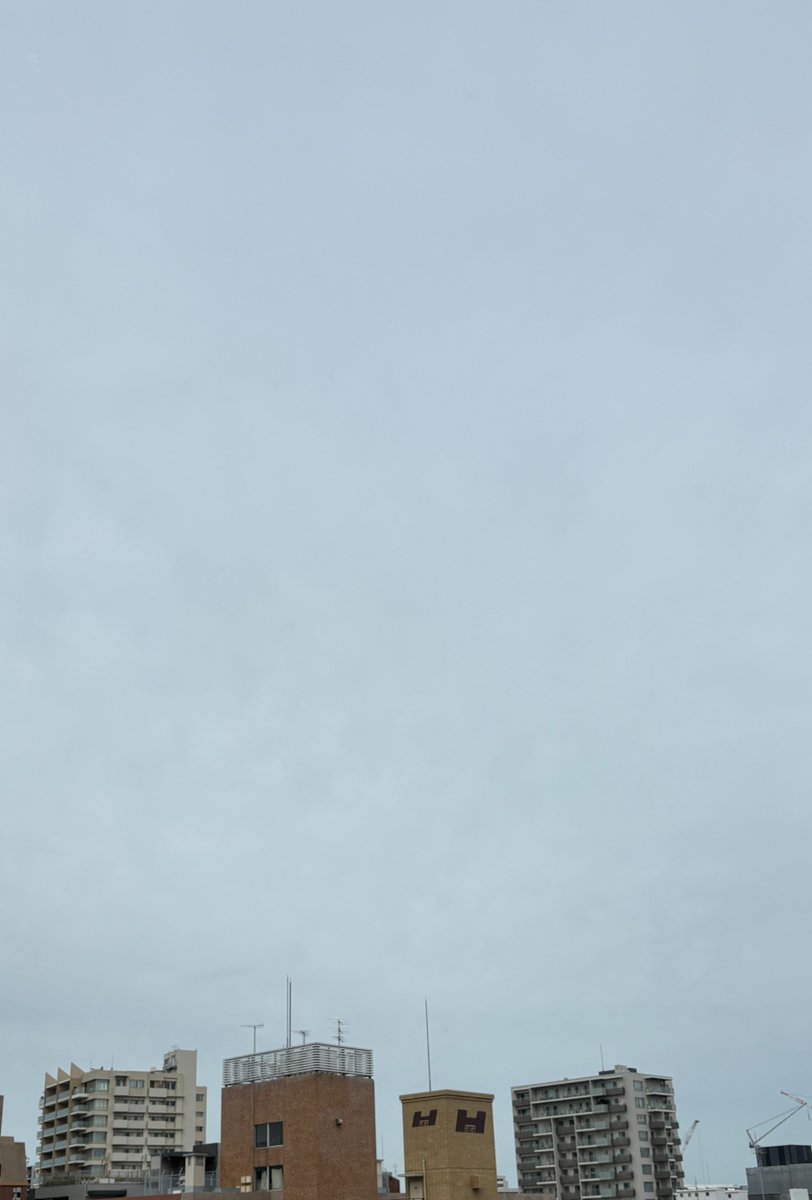 favorina_com's tweet photo. おはようございます。
福岡は☁気温30℃
本日は　＃ハートの日　💖
普段はなかなか伝えられない気持ちを伝える日。
帰省した際に、ご家族に感謝の言葉を🥰

■夏季休業期間のお知らせ
2026年8月13日(木)～年8月16日(日)
https://t.co/LDrx01CylC

#企業公式が毎朝地元の天気を言い合う #イマソラ https://t.co/N76W49EOaX