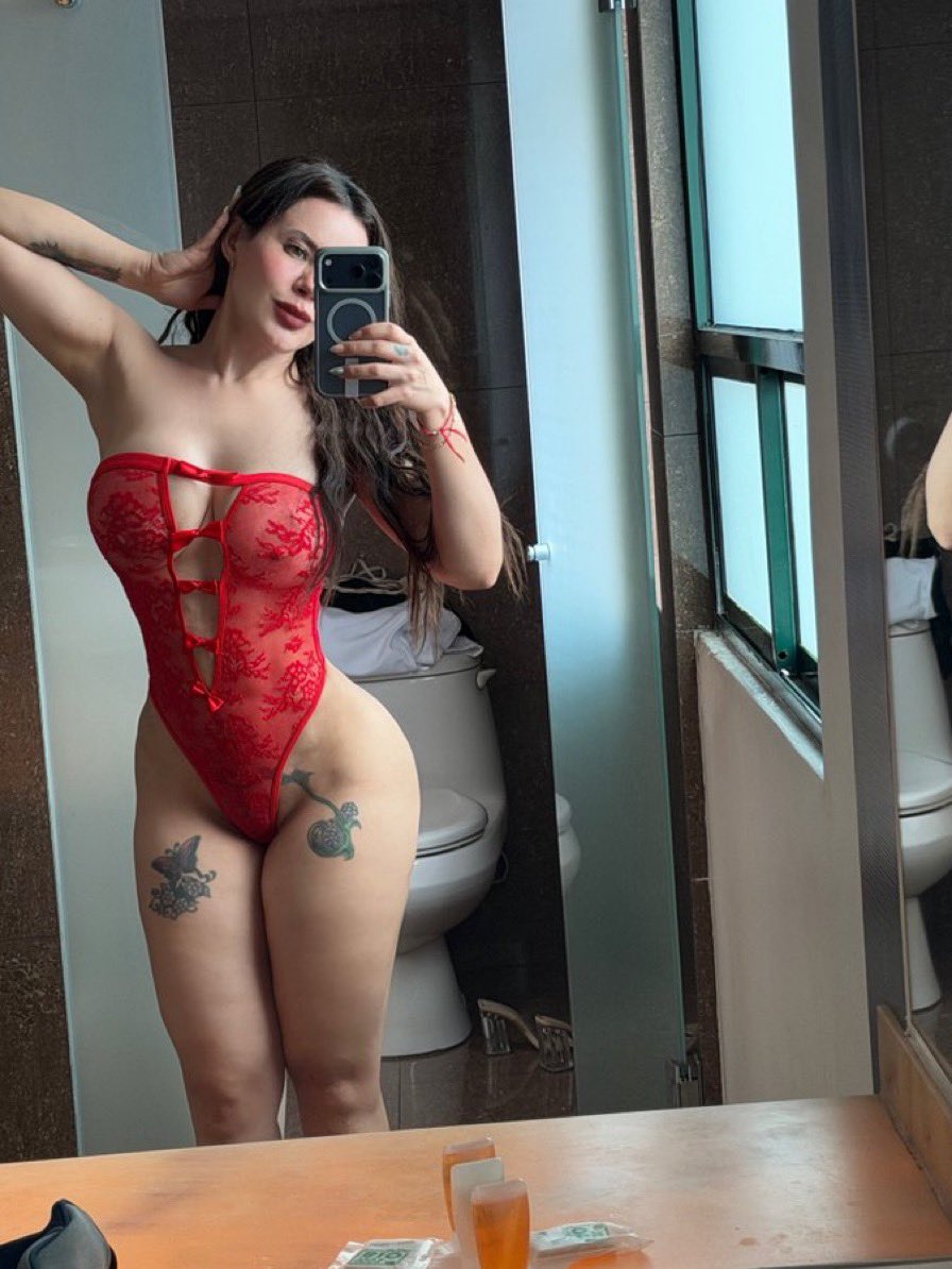 JennyOMhot's tweet photo. @PlacerParaTodos Disponible en #cancun 
Y tengo contenido en venta 🥵🔥 https://t.co/Wxv4NFwoUE