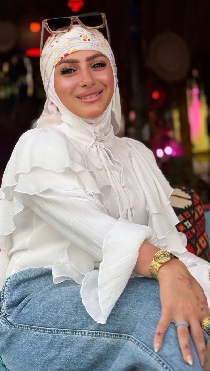 dinasamy91's tweet photo. صبح الصباح علي صوت صباح 🤭🤭 https://t.co/6zOEmUug98