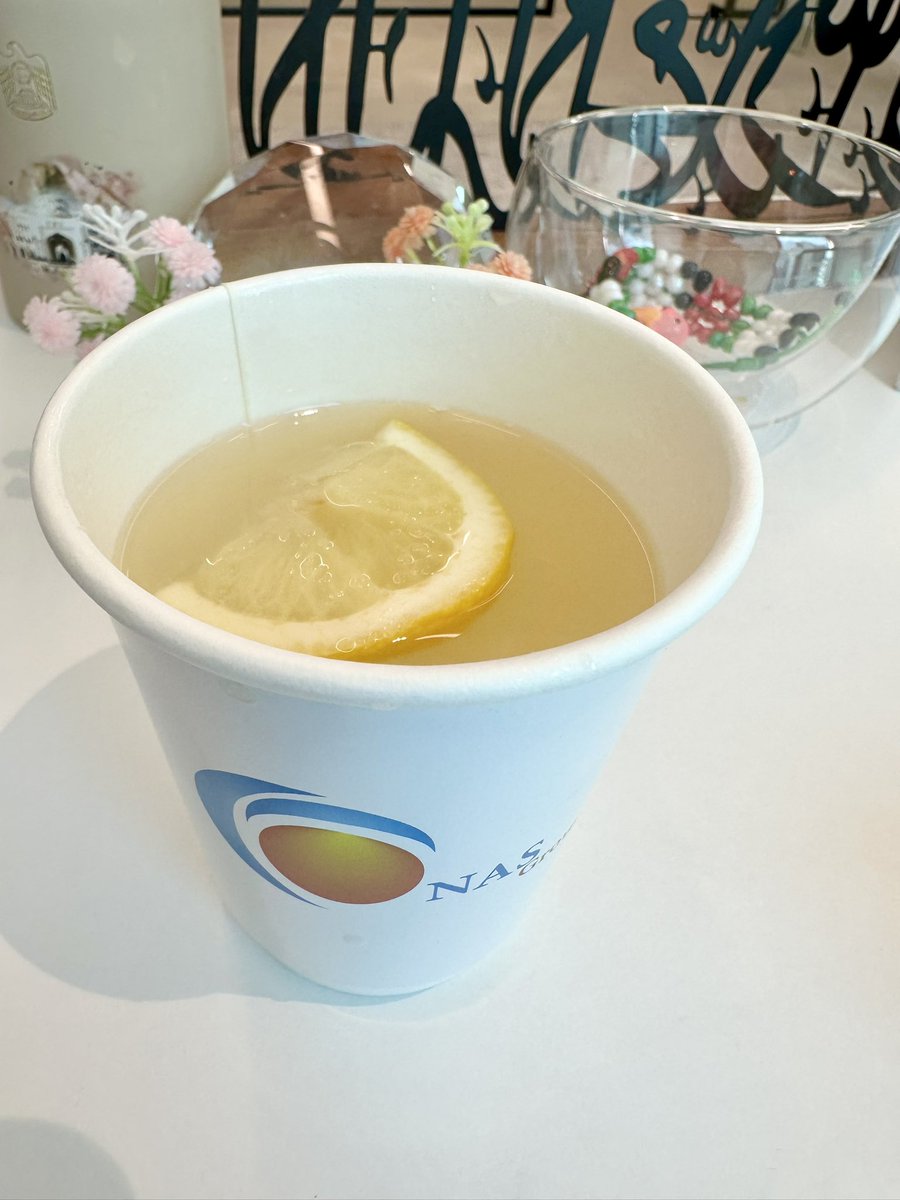 BisdakV's tweet photo. Relieving lemon tea for my summer colds.
#tea #workplace #lemontea #AbuDhabi https://t.co/xhciQG17W8
