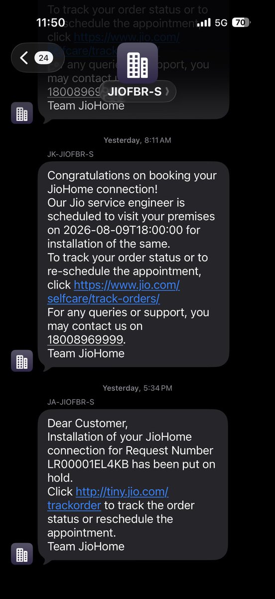 Laveena__'s tweet photo. @JioCare @reliancejio What an utterly pathetic customer experience! After days of false promises, wasting my time, taking advance payment &amp; repeatedly assuring installation, &amp; now putting my relocation on hold is your resolution now. This shows complete disregard for customers. https://t.co/kQhVBy16LN