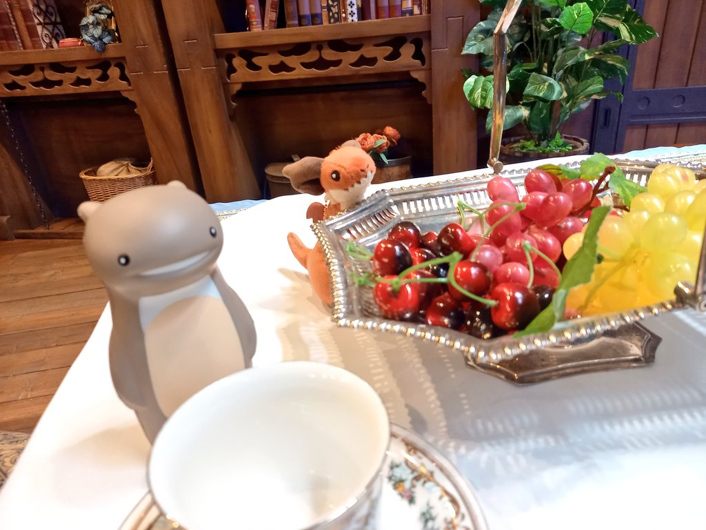 Seikred_Solan's tweet photo. グラフェスは展示も楽しいですよね。
ヴェルサシアもかっこいいし、武器もちょー綺麗だし、グランサイファーを模した部屋とか、とにかく楽しめる展示いっぱいでワクワクする！
#グラブルEXフェス2026 https://t.co/6mq2b9haDK