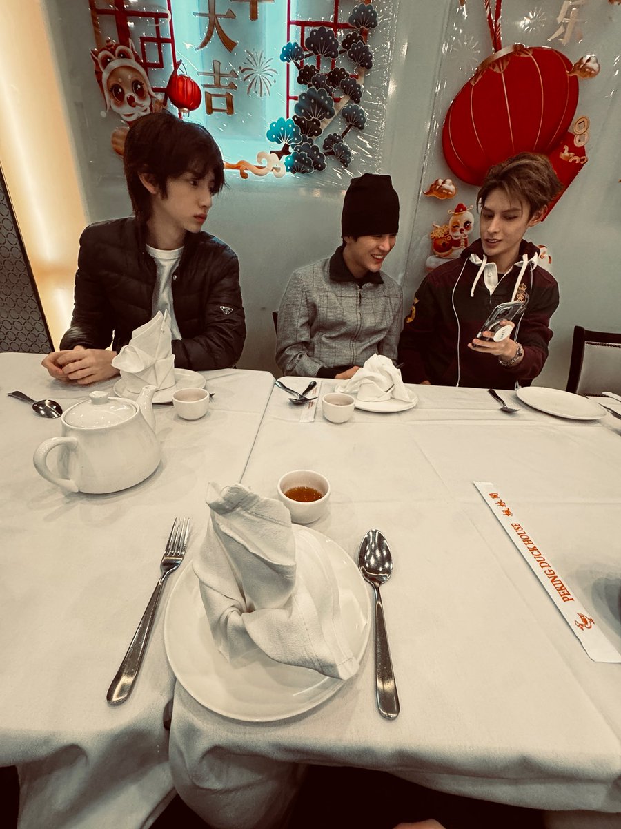 gmlehdd1's tweet photo. 이런사진 올려주면 너무 고마움
왜냐면 나도 코르티스가된거같아서 https://t.co/DJJoNLyS9S