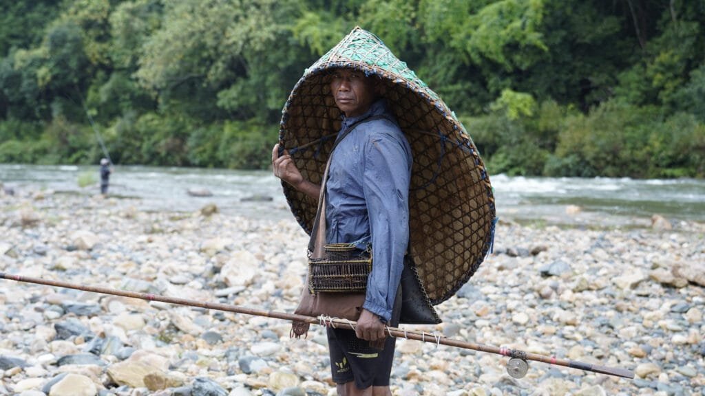 AlongImna's tweet photo. हमारी परंपरा पुरानी है साहब… लेकिन आज भी full trending में है!

From Konyak brass-working in Mon to traditional fishing knowledge in Meghalaya, two stories from our Northeast have been selected for the British Museum’s Endangered Material Knowledge Programme.

Different communities. Different crafts.
One shared truth…
Old traditions, timeless identity, and clearly, still making headlines!