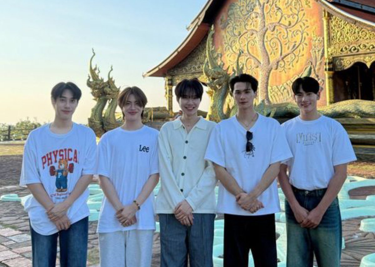 xppungg's tweet photo. This series made me get to know #tlefirstone even more, n it also introduced me to my son, #pungphirunwat 

I also got to know the sweetest kengnamping💗

I hope we’ll get to see all the amazing things they’ll do in the future 🫶🏻

1YEAR OF KHEMJIRA

#หนึ่งปีเขมจิราต้องรอด https://t.co/TEJXWIdHe2