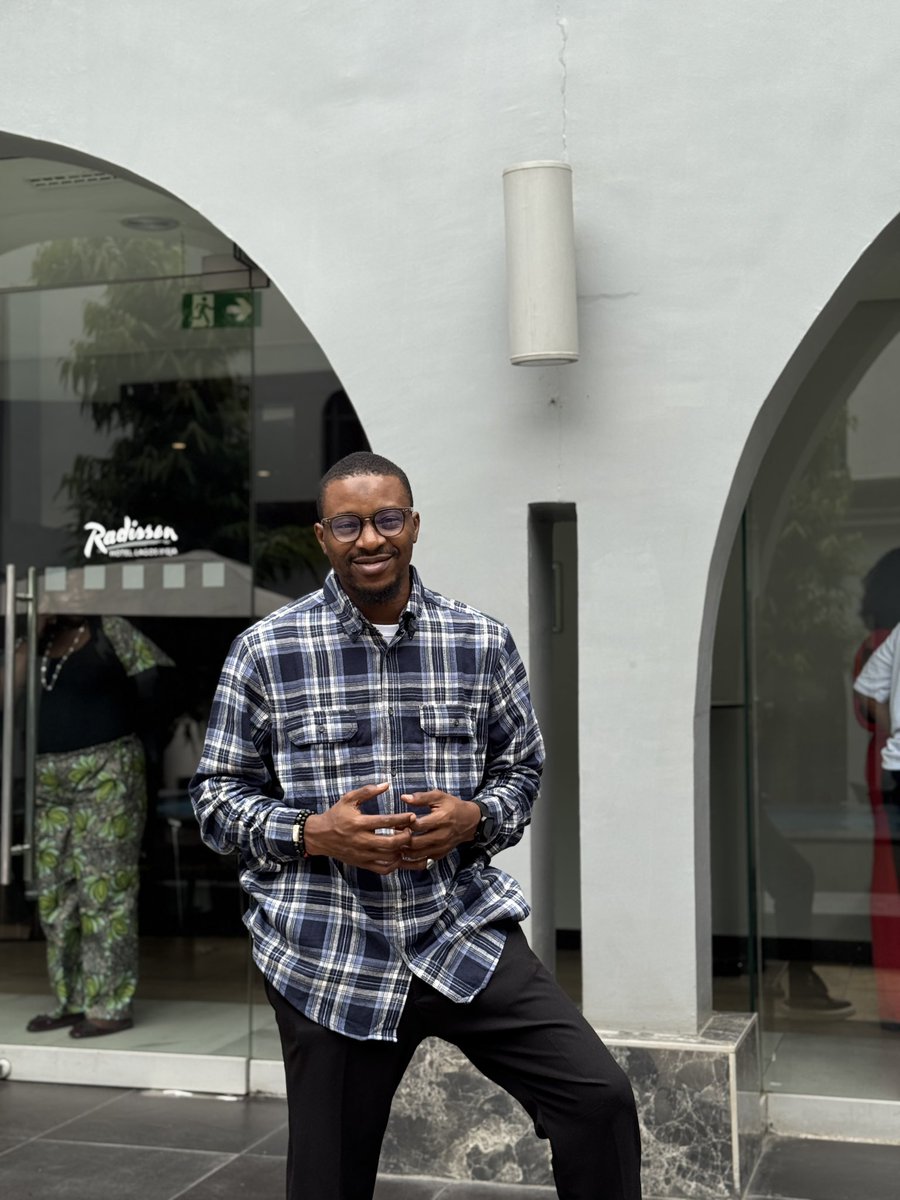 adewaleofafrica's tweet photo. Let me use this opportunity to reintroduce myself to this street.

I’m Adewale, a Digital Marketing Strategist/Expert.

If you need your business/product out there or seen by people, I’m the right person you should be talking to.

Let’s do business together 🤝 https://t.co/DvgyZcrz4K