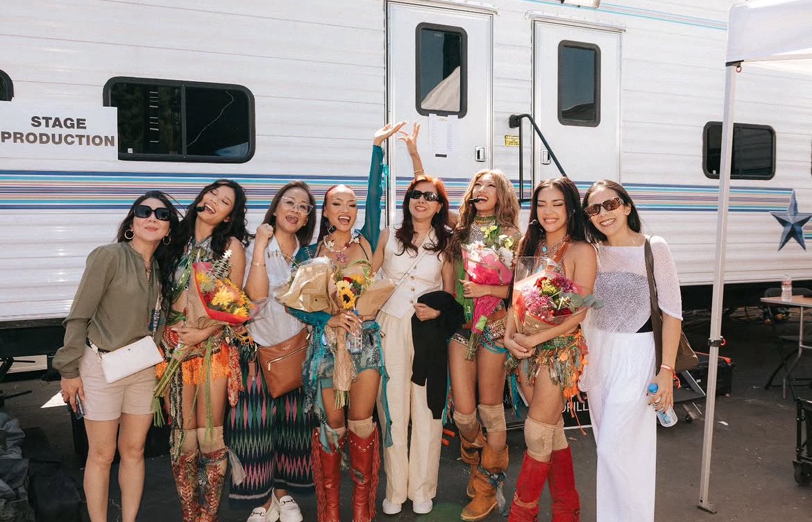 youngboxd's tweet photo. nona moms are backkk 🥹 https://t.co/JxNodJlaUC
