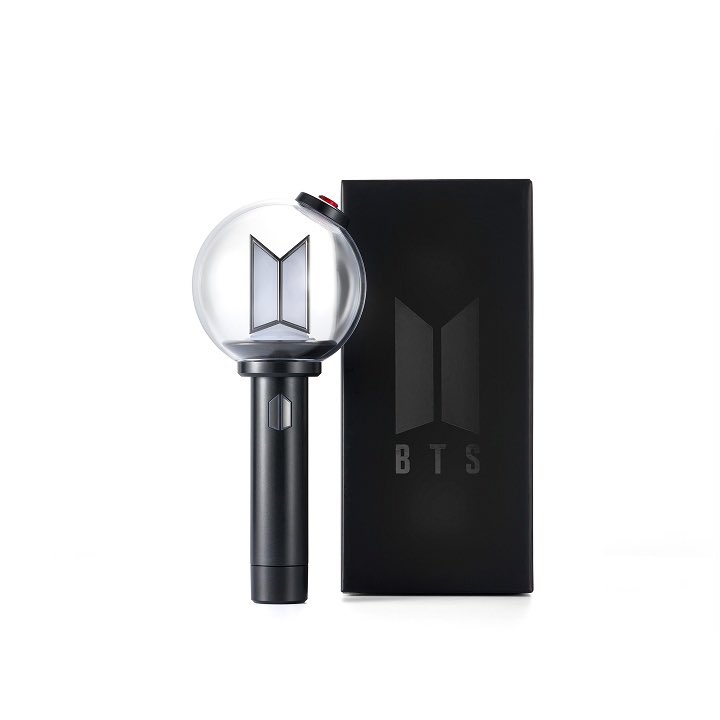Pookpocky's tweet photo. [พรี] แท่งไฟบังทัน BTS Ver.4
✨เว็บเริ่มส่ง 7-14/10

1.แท่งไฟ มัดจำ 800
🛳️1,500฿ ✈️1,600฿

2.ที่ตั้ง มัดจำ 400
🛳️790฿ ✈️870฿

3.พาร์ทแท่งไฟ (เลือกได้) มัดจำ 200
🛳️320฿ ✈️360฿

📮EMS 50-70
✅ทันคอน #BTS_WORLDTOUR_BANGKOK แนะนำส่งแอร์

สนใจ เดม,ไลน์ค่ะ
#ตลาดนัดบังทัน #ตลาดนัดBTS https://t.co/GxkcgK0pLA