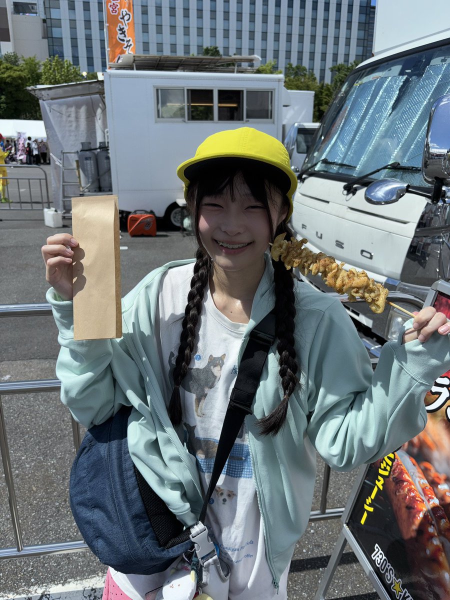 HAGU_YAB's tweet photo. 夏フェス前髪終了 https://t.co/Bilhn5T6aD