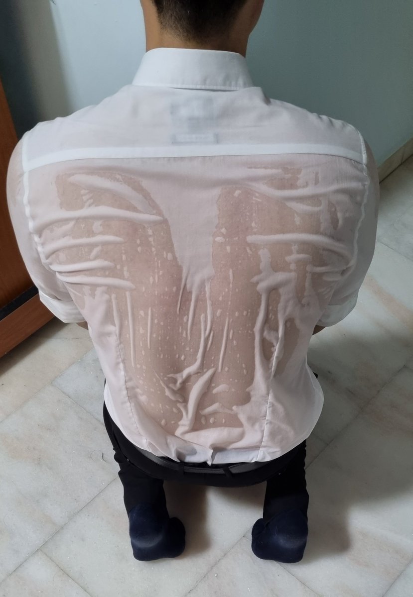 baknan120959's tweet photo. 這樣汗濕跪下盯著你 https://t.co/VqLM24CayP