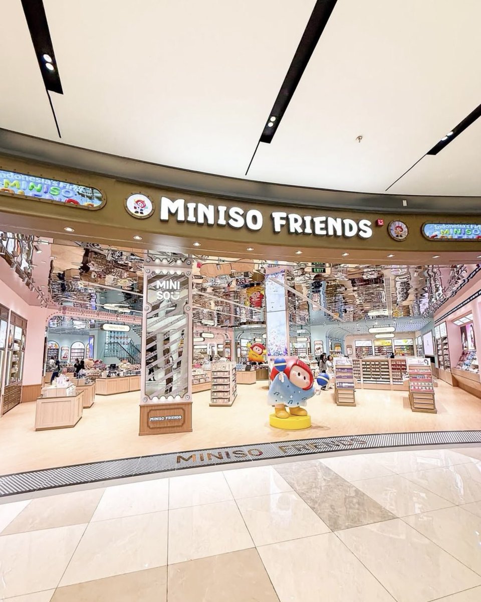 berburushopee's tweet photo. WAR IS OVER…. AKHIRNYA MINISO FRIENDS ADA DI INDONESIA😭 https://t.co/LWowmPiIuz