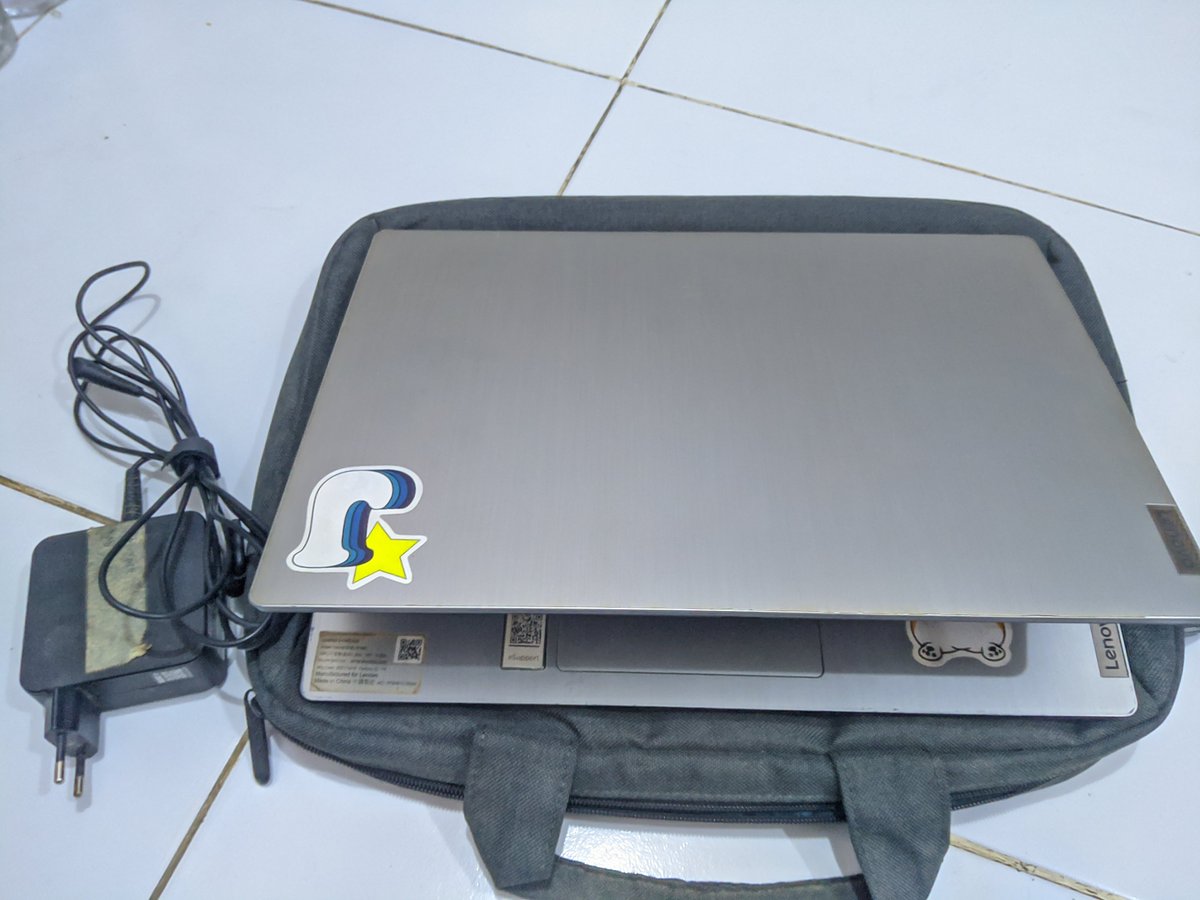 oreocrispi's tweet photo. @unicefess minus pemakaian pribadi 
lengkap + free mouse baru
detail bisa DM atau wasap 085225229481
3 jt https://t.co/d51AqcLrFc