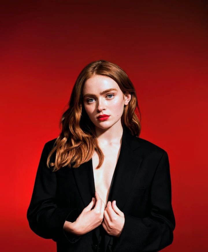 dipanshidubey01's tweet photo. Hollywood actress  Sadie Sink ❤️ 

She is truly beautiful and gorgeous look 😍 
Do you think so?..
#actress https://t.co/D4tuUYrr2H