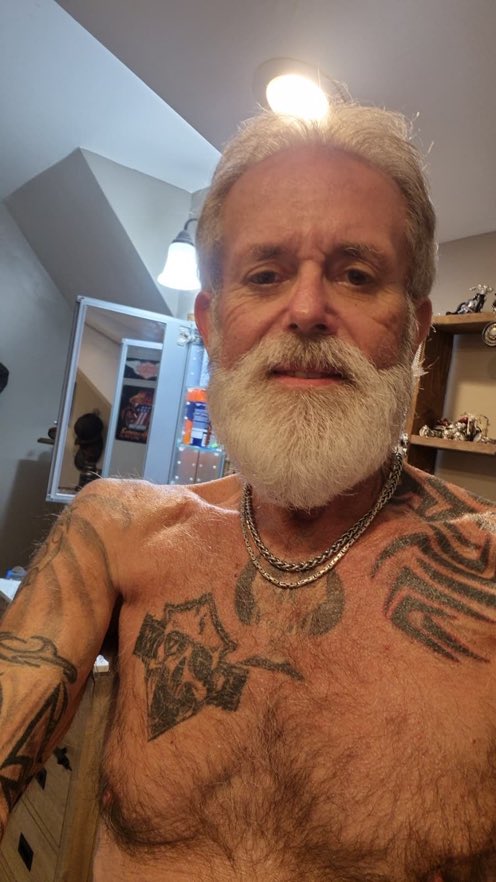 MMClipped's tweet photo. What if I ask you to come over? https://t.co/kyTQ93BDEf
