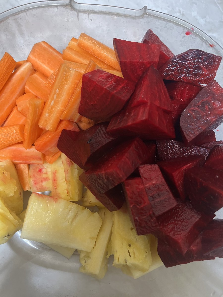 emaemool's tweet photo. Mari kita membuat sesuatu yg menyehatkan sekaligus menyegarkan🤤 https://t.co/Su9tFm2qYW