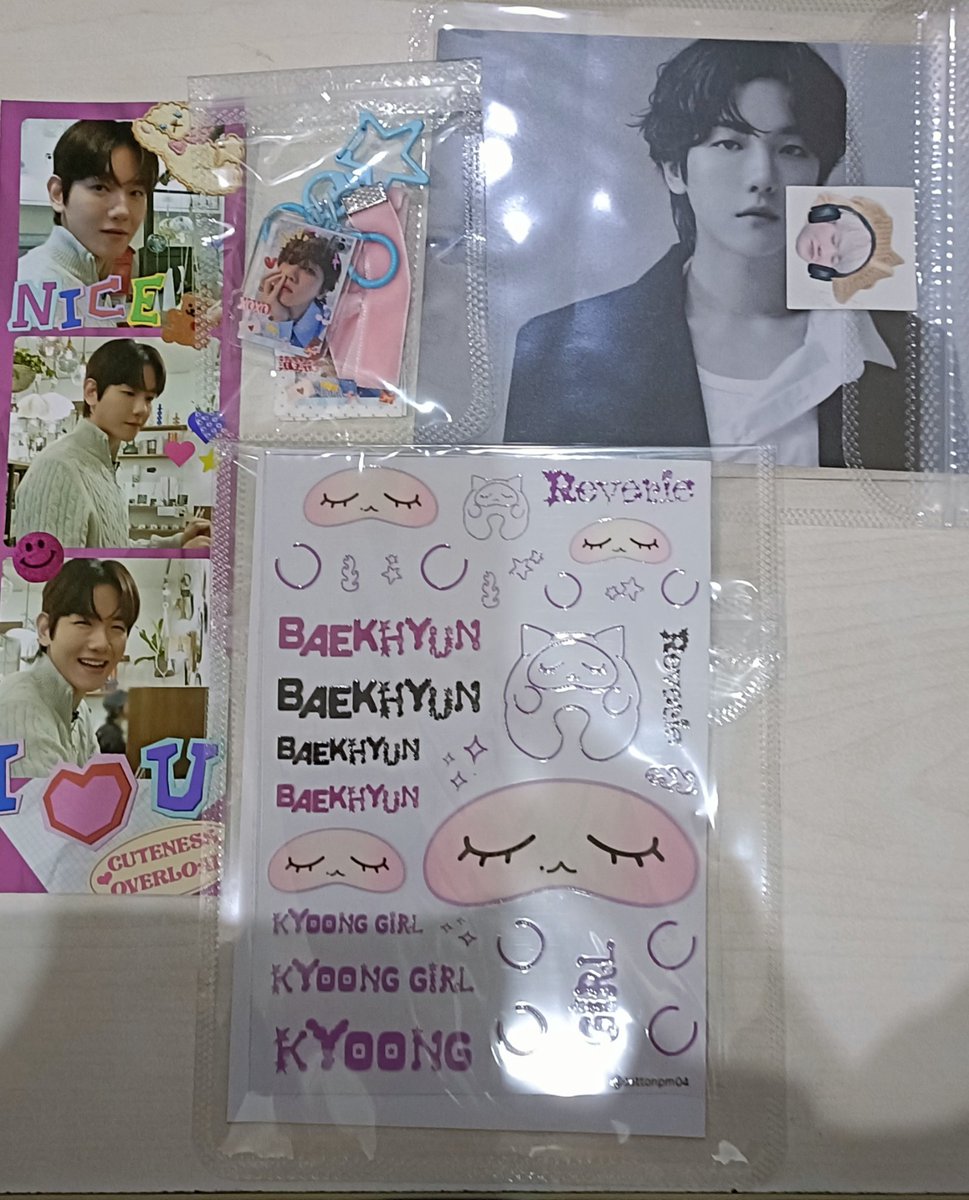cegilbaekhyun's tweet photo. @mozzarella_bb @cottonpm04 Kataku mah ya gak beli rugi sih 🤭🤭🤭 @mozzarella_bb @ichakyoong_ wwkwkkwkwkwkwkw https://t.co/fXIVSAbeXN