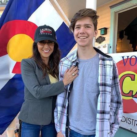 daviddunn177's tweet photo. Tyler Boebert has been arrested.

3 felony child sexual exploitation charges.

2 charges of contributing to the delinquency of a minor.

His mother’s greatest legislative accomplishment is getting kicked out of a theatre for jerking a guy off. https://t.co/ig8dGmSH6G