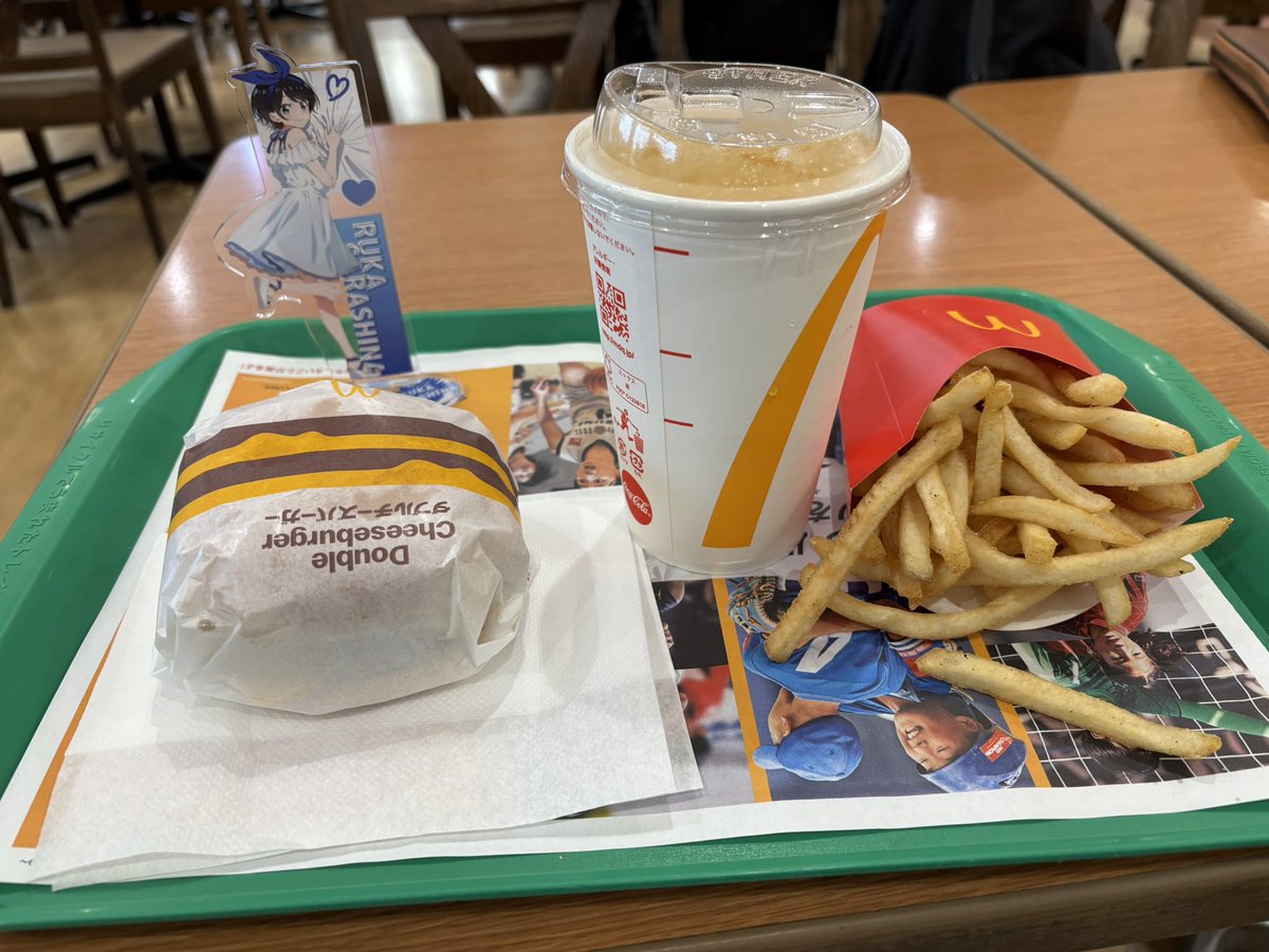 negima96DON's tweet photo. 推しと昼マック！
#マクドナルド
#マクド
#更科瑠夏
#かのかり https://t.co/7Yrgv1Dh7v