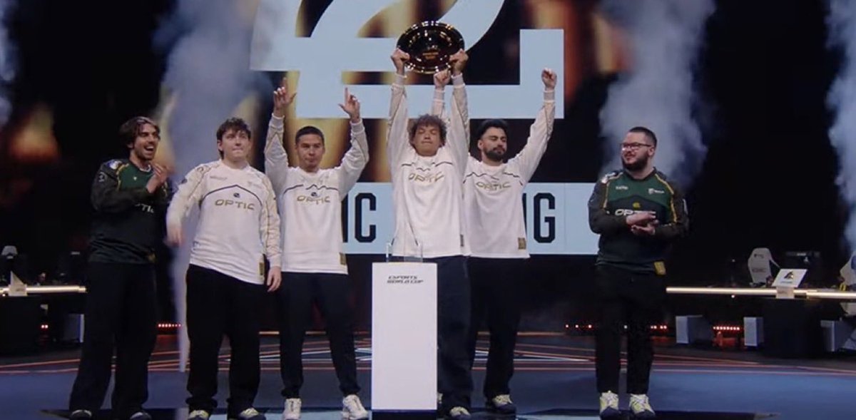 TUA_1876's tweet photo. @Dn890767 @OpTicMeatriders 🥱 you absolute clown https://t.co/IFnikwGQG7